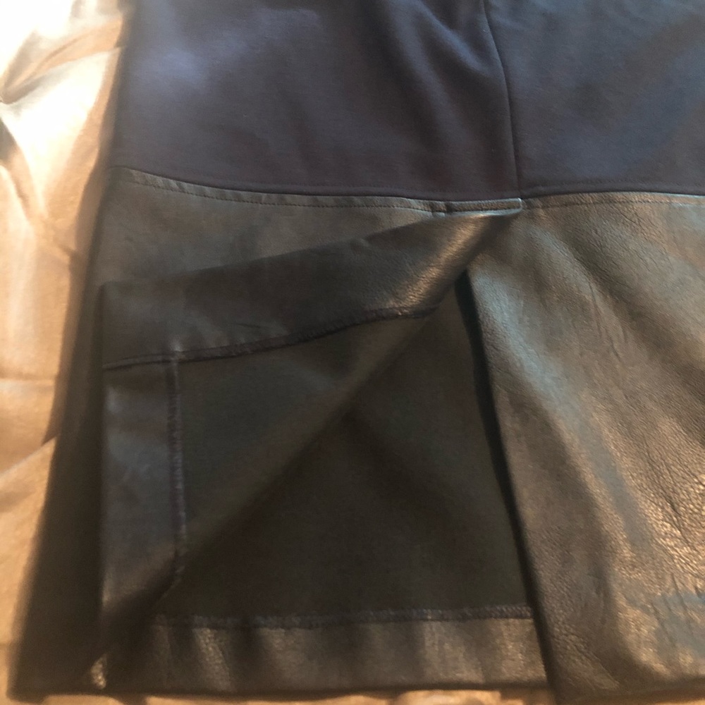 Skirt - Picture 3 of 4